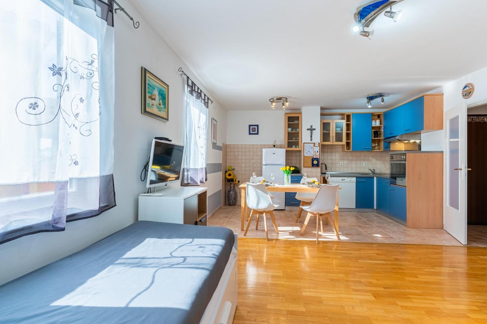 Apartment Kristian Đảo Đảo Cres Ngoại thất bức ảnh